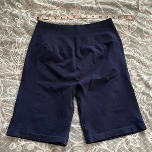 Alphalete Tuxedo Blue Amplify Biker Shorts